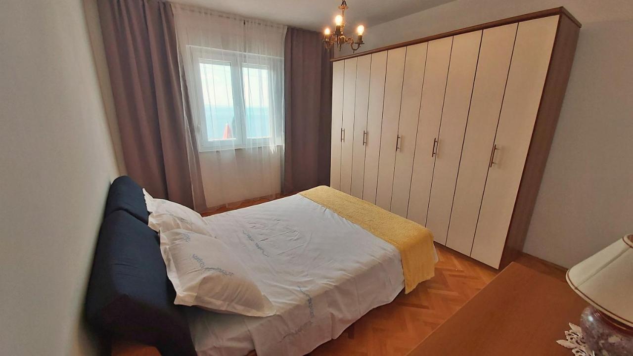 Apartment Cedo Omiš Kültér fotó